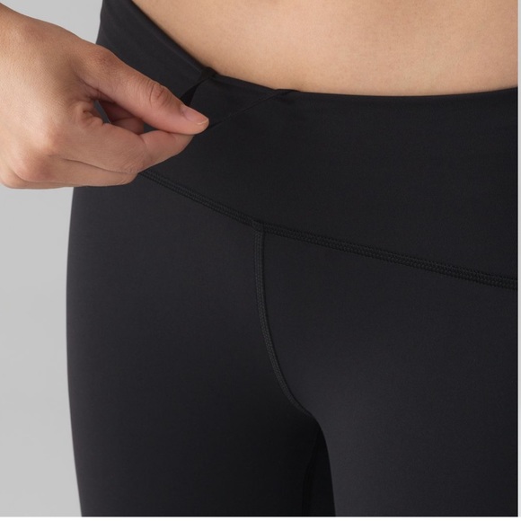 Lululemon Train Times Crop size 4 - Picture 6 of 7